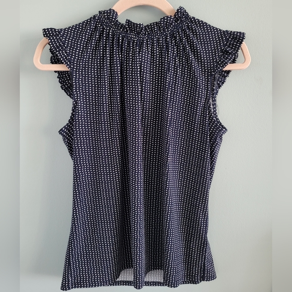 Adrianna Papell Sleeveless Navy Polka Dot Blouse 🔵⚪️ - Picture 1 of 6